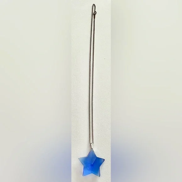 Tiffany & Co., crystal star pendant in blue with Tiffany chain necklace - Picture 10 of 13